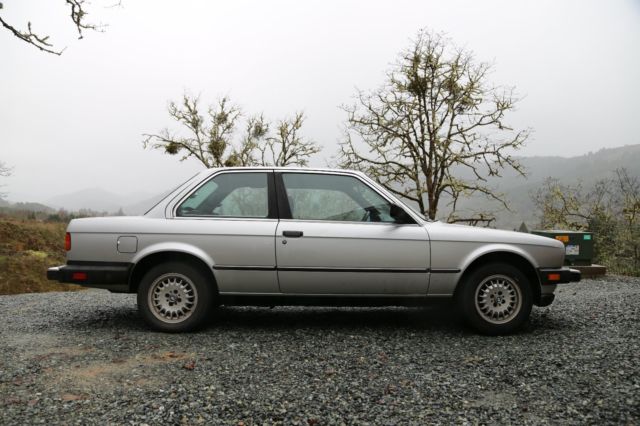 1984 Black BMW 3-Series Coupe
