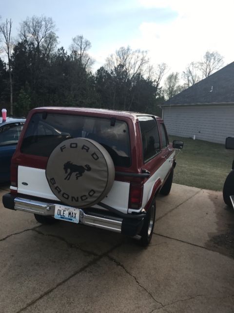 1984 Red Ford Bronco II