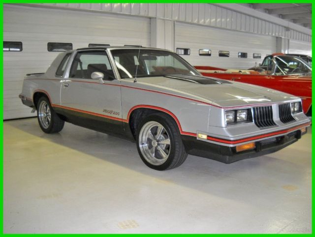 1984 Silver Oldsmobile Cutlass Coupe