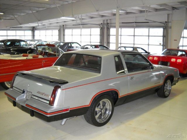 1984 Silver Oldsmobile Cutlass Coupe