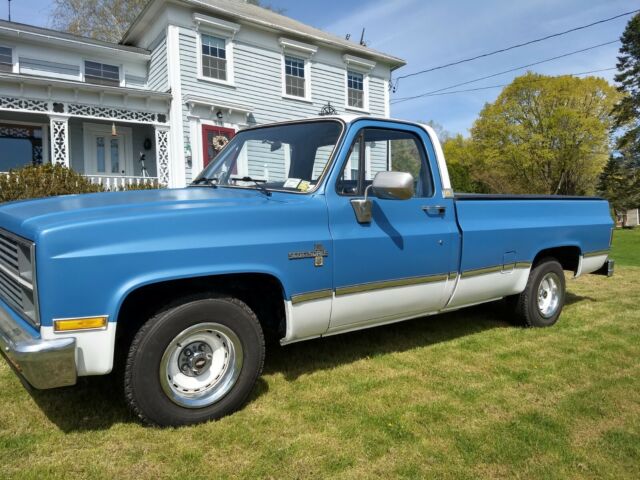 1984 Blue Chevrolet C-10 Standard Cab Pickup