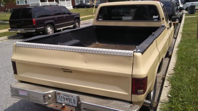 1984 Tan Chevrolet C-10 Crew Cab Pickup