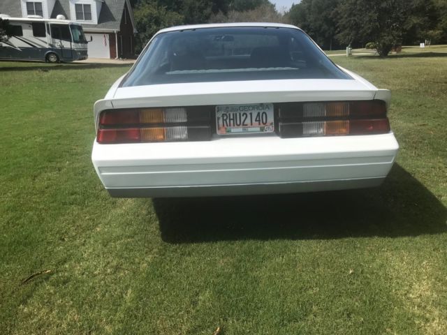 1984 White Chevrolet Camaro Coupe
