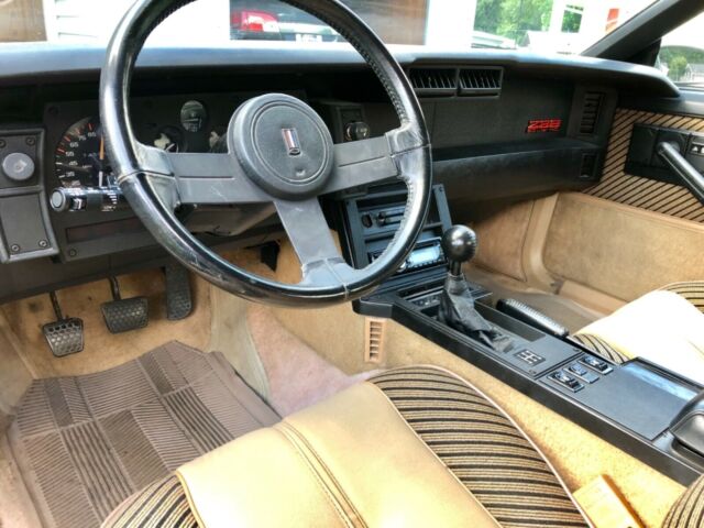 1984 Black Chevrolet Camaro T-top