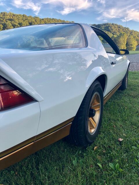 1984 Black Chevrolet Camaro T-top