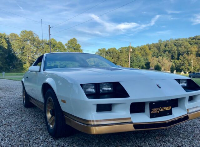 1984 Black Chevrolet Camaro T-top