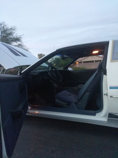 1984 White Chevrolet Camaro Coupe