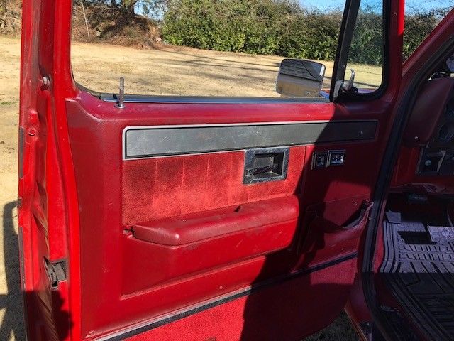 1984 Red Chevrolet C-10