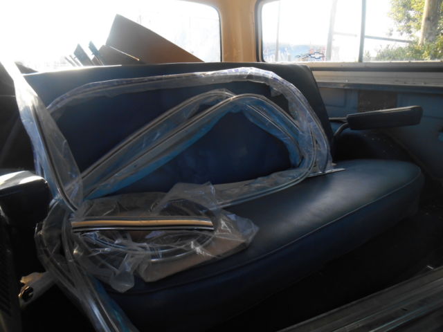 1984 Blue Chevrolet Blazer SUV