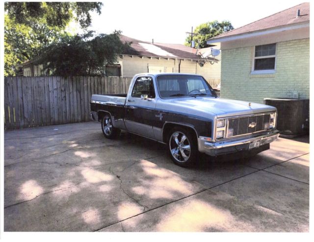 1984 Silver Chevrolet C-10 Cab & Chassis