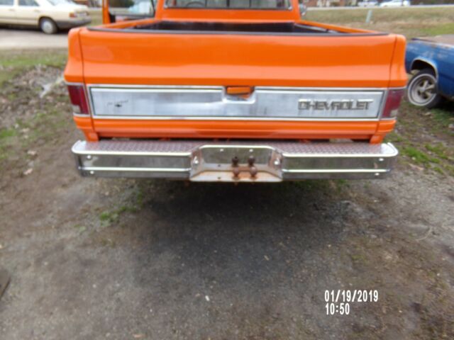 1984 Orange Chevrolet C-10