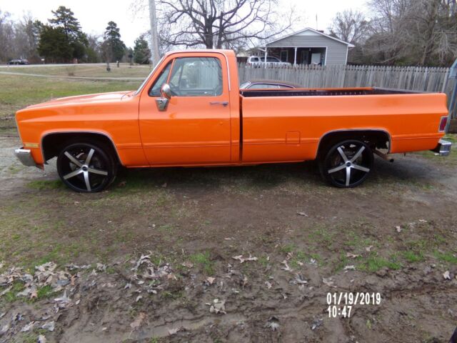 1984 Orange Chevrolet C-10