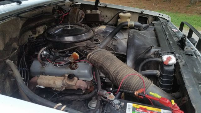 1984 White Chevrolet C/K Pickup 2500 Standard Cab Pickup