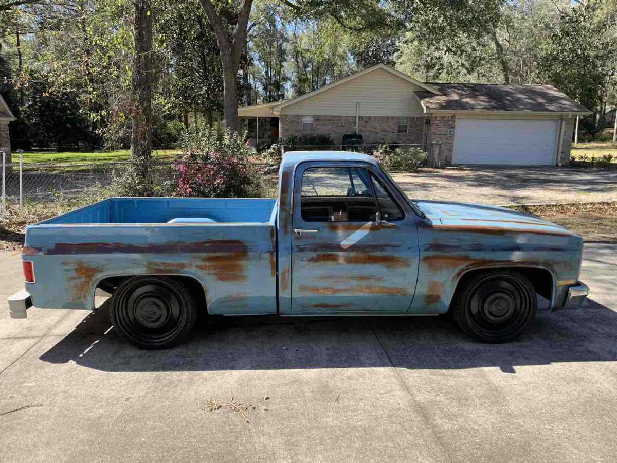 1984 Blue Chevrolet C10 Pickup