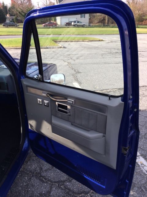 1984 Blue Chevrolet C-10