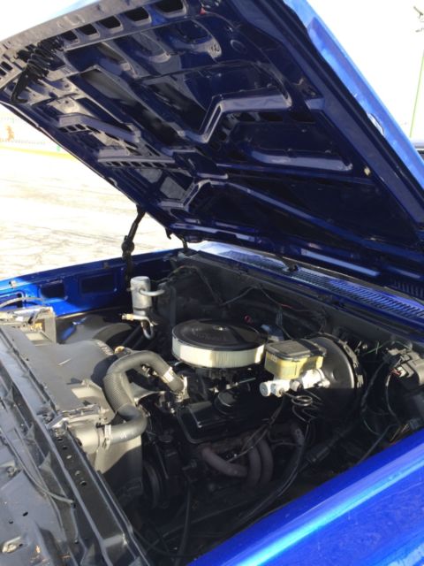 1984 Blue Chevrolet C-10