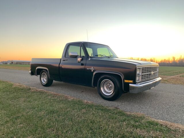 1984 Black Chevrolet C10 Pickup