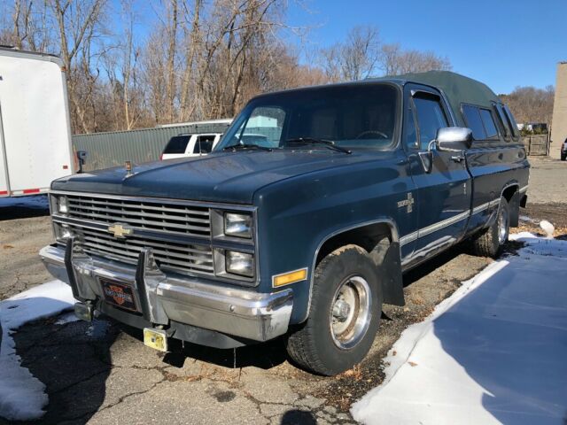 1984 Blue Chevrolet C-10 Standard Cab Pickup