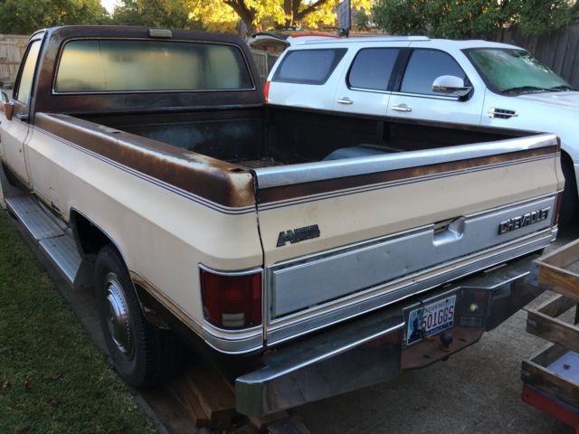 1984 Brown Chevrolet C/K Pickup 1500 Standard Cab Pickup