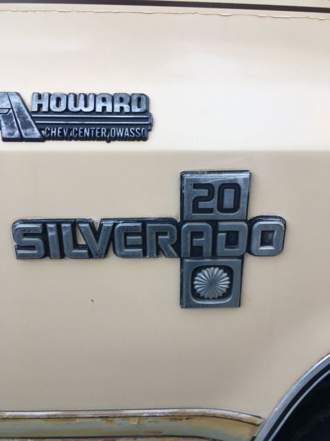 1984 Brown Chevrolet C/K Pickup 1500 Standard Cab Pickup