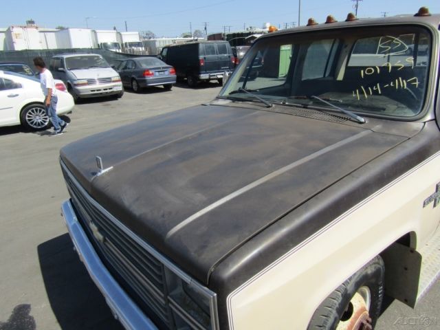 1984 Tan Chevrolet C30