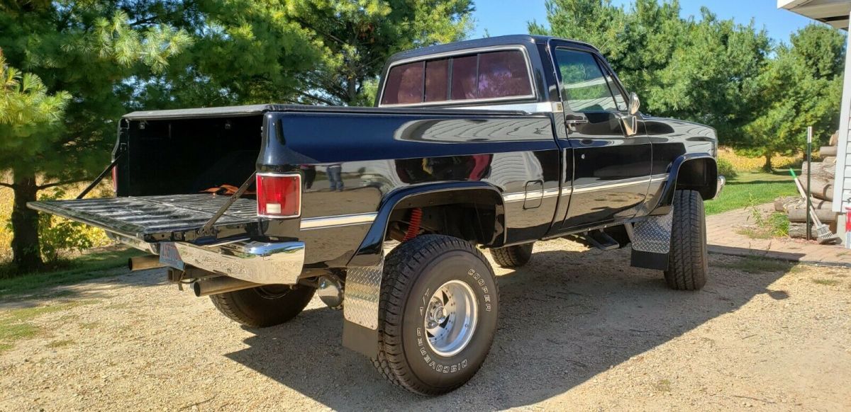 1984 Black Chevrolet K10 Standard Cab Pickup