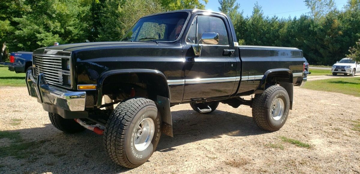 1984 Black Chevrolet K10 Standard Cab Pickup