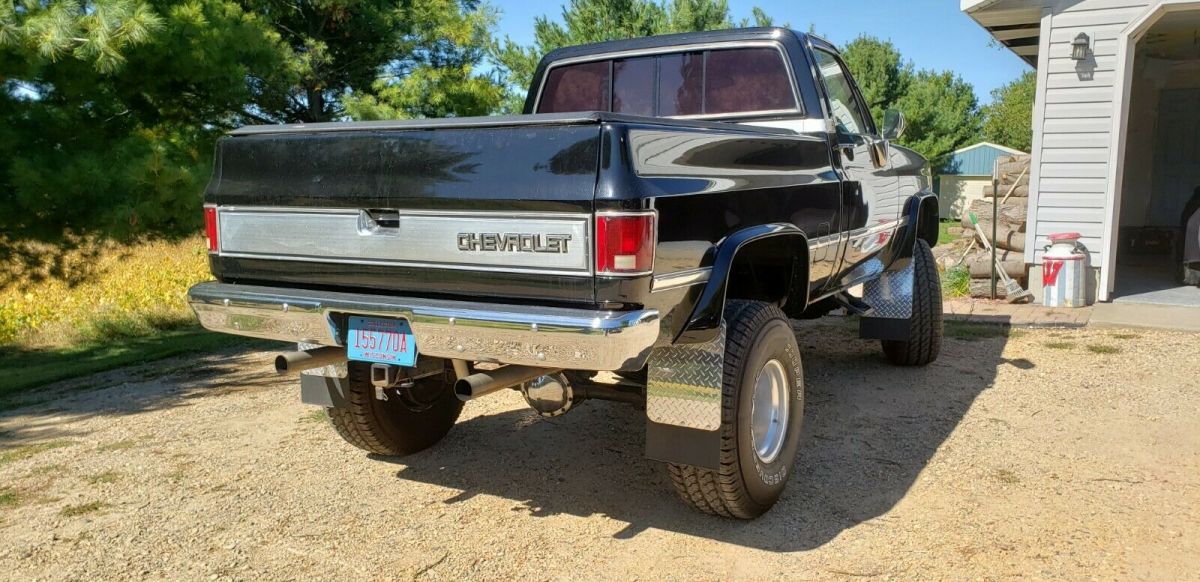 1984 Black Chevrolet K10 Standard Cab Pickup