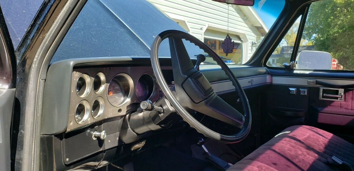 1984 Black Chevrolet K10 Standard Cab Pickup
