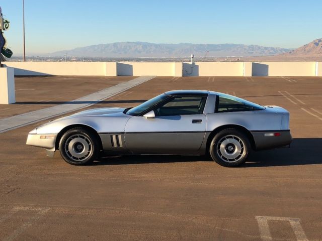 1984 Silver Chevrolet Corvette Coupe