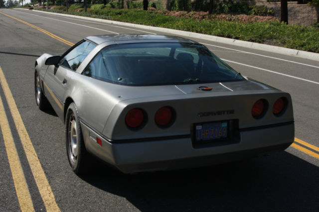 1984 Gray Chevrolet Corvette Hatchback