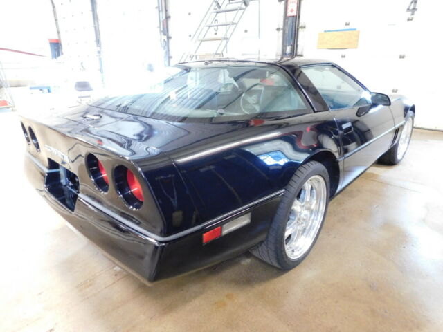 1984 Black Chevrolet Corvette Coupe