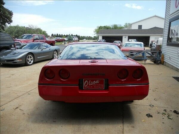 1984 Red Chevrolet Corvette Coupe