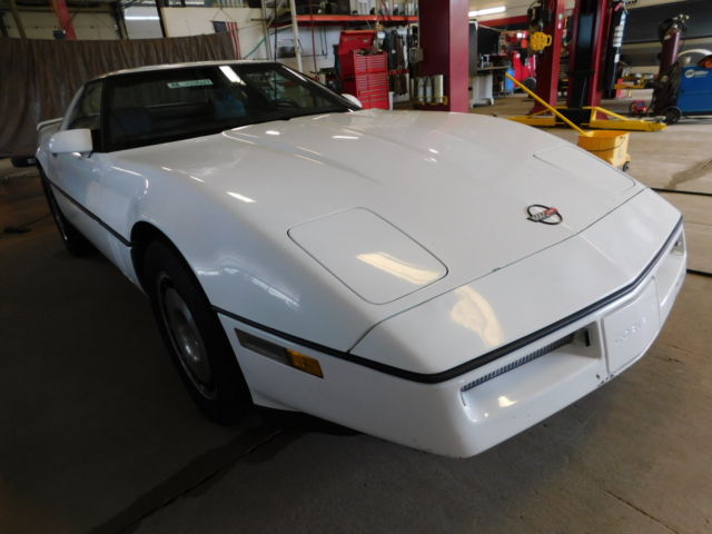 1984 White Chevrolet Corvette 2 DR