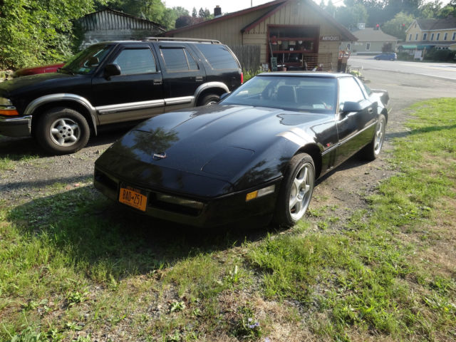 19840000 Black Chevrolet Corvette Hatchback