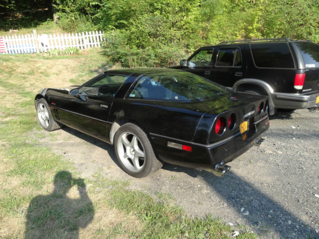 19840000 Black Chevrolet Corvette Hatchback