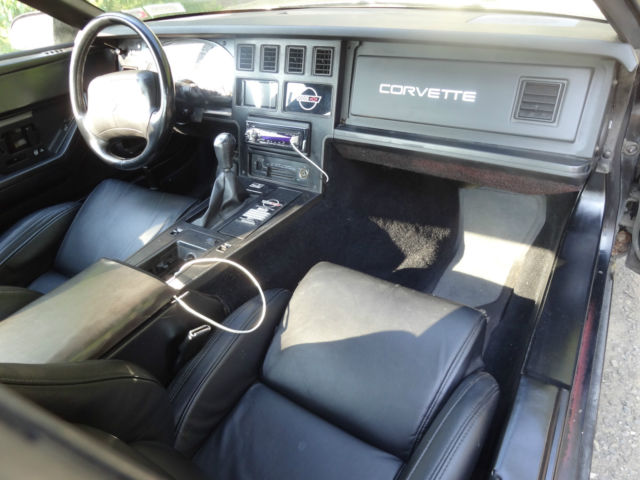 19840000 Black Chevrolet Corvette Hatchback