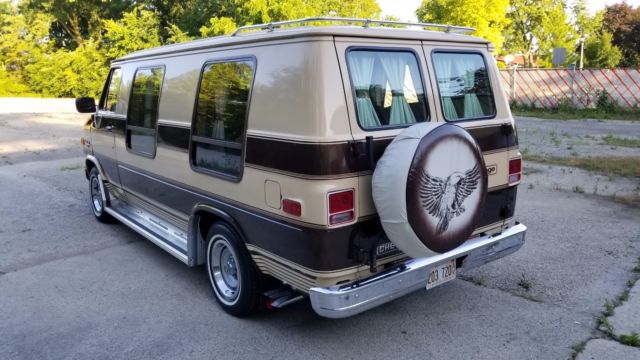 1984 Brown Chevrolet G20 Van Van Camper