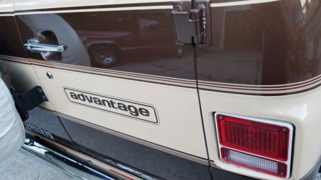 1984 Brown Chevrolet G20 Van Van Camper