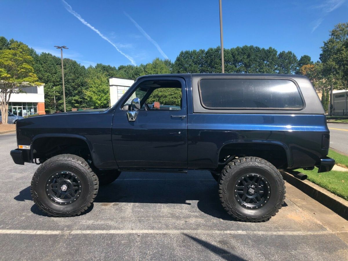 1984 Blue Chevrolet Blazer SUV