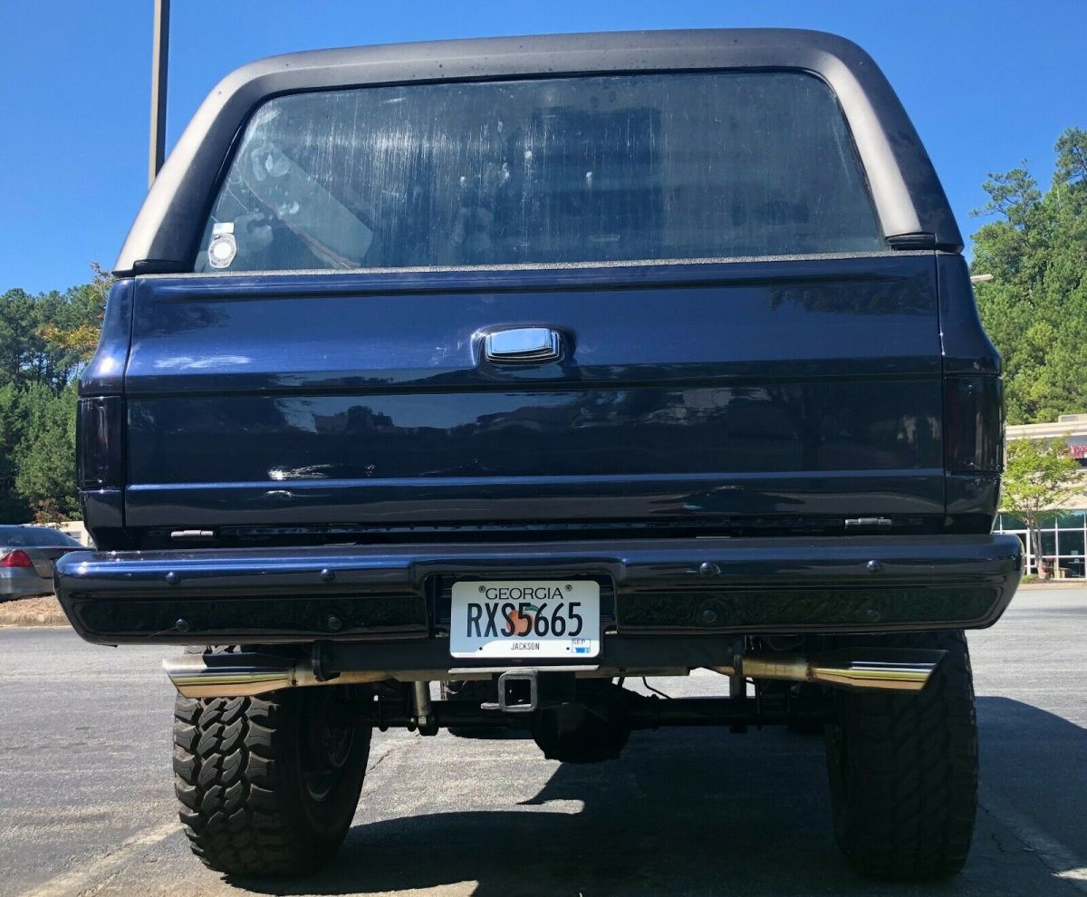 1984 Blue Chevrolet Blazer SUV