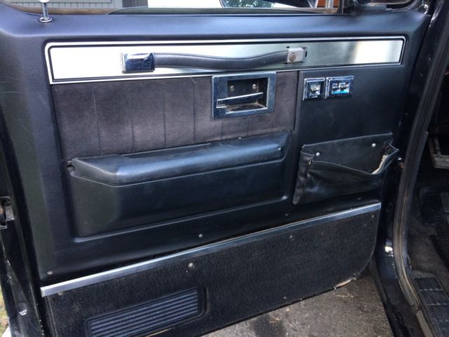 1984 Blue Chevrolet C/K Pickup 2500 Standard Cab Pickup