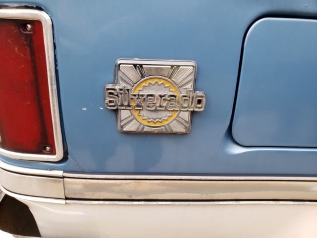 1984 Blue Chevrolet Blazer SUV