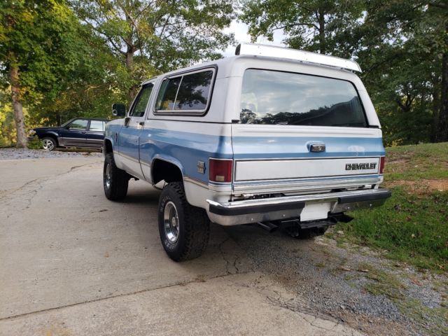 1984 Blue Chevrolet Blazer SUV