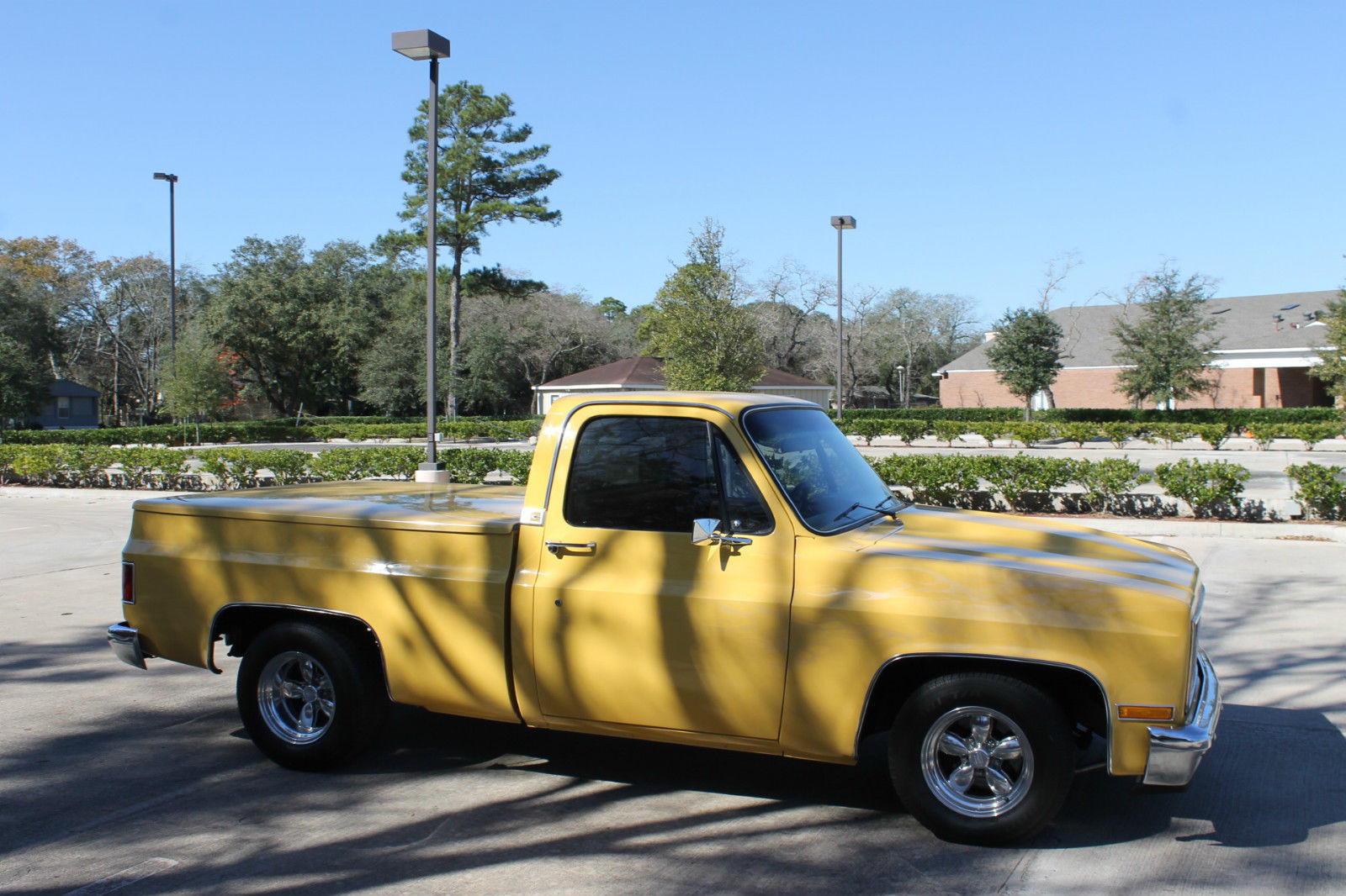 1984 Yellow Chevrolet S-10 Pickup