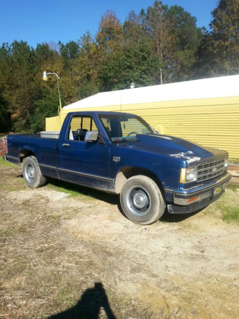 1984 Blue Chevrolet Blazer Cab & Chassis