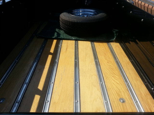 1984 Black Chevrolet C-10 reg cab