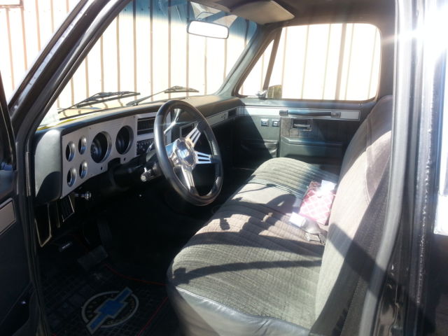 1984 Black Chevrolet C-10 reg cab