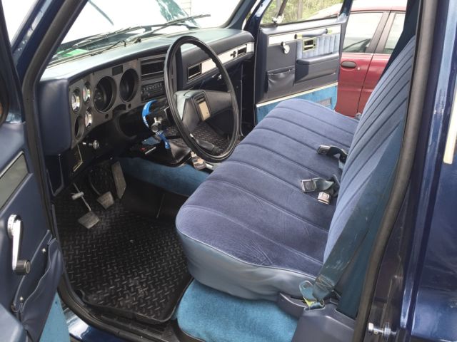 1984 Blue and silver Chevrolet Other Pickups Fleetside