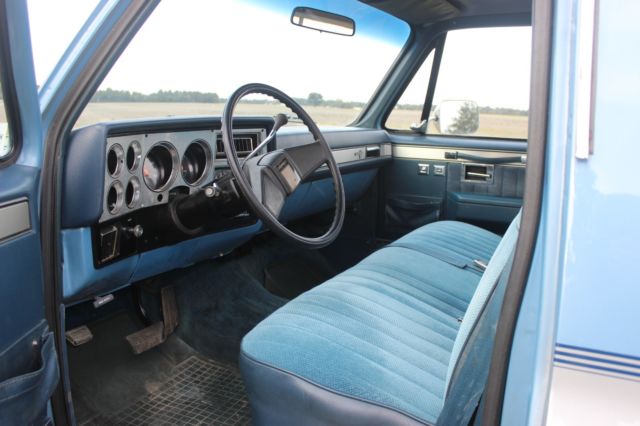 1984 Blue Chevrolet C-10